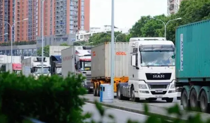 運輸及物流局：內地21日經水路運輸供港物資逾1.67萬噸