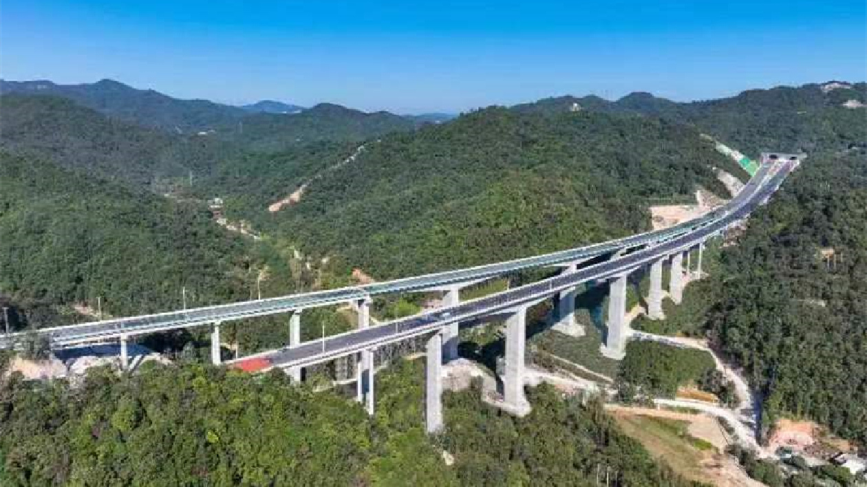 廣東高速公路總里程達11211公里  2022年全省鐵公水建設投資將突破3000億元