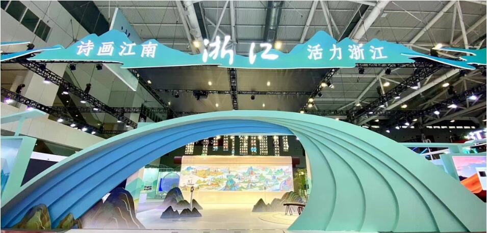 一秒穿越古今 在文博會浙江館跨越時空和文化名人交流