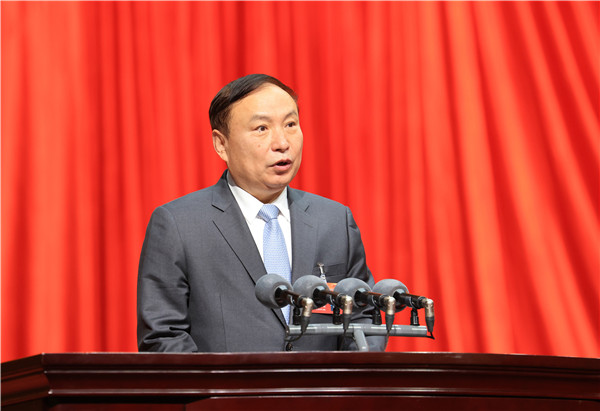 大連市第十七屆人大二次會議勝利閉幕