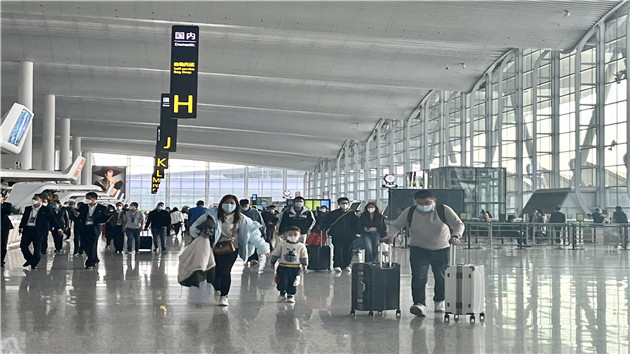 2023年全國春運正式拉開帷幕  粵鐵路、航空迎客運高峰