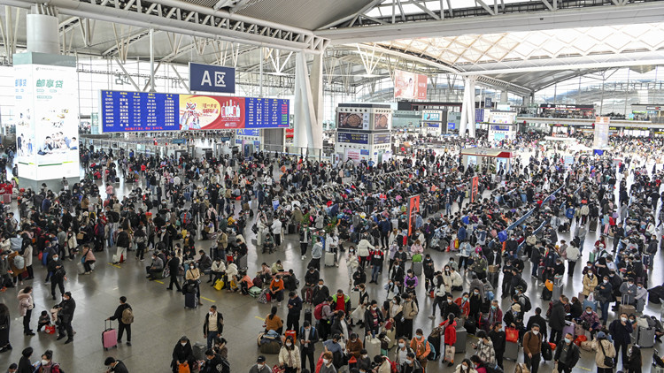 春運首日廣東發送旅客230.79萬人次