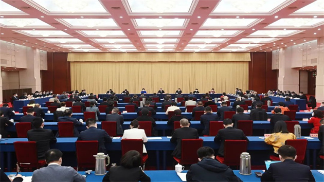 易煉紅：畫好「同心圓」，搭好「連心橋」