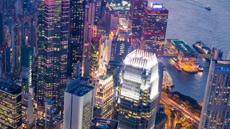 【港樓】去年本港商廈成交重挫四成