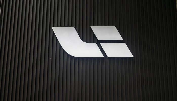 理想汽車回應夜間中控顯示有人追車：算法BUG