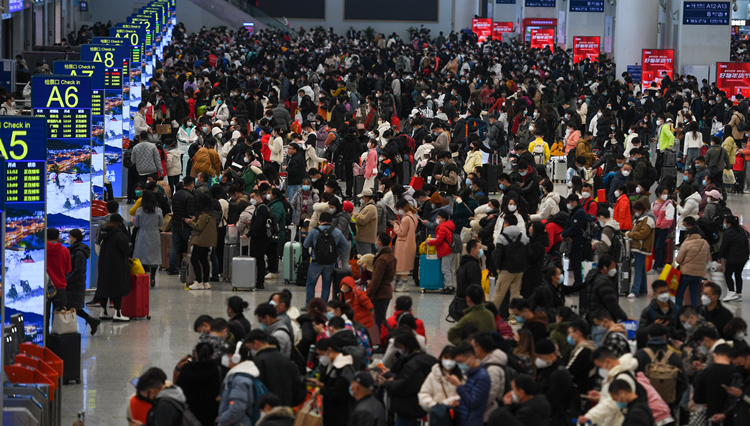 錯峰出行！春節假期深圳口岸將迎出入境客流高峰
