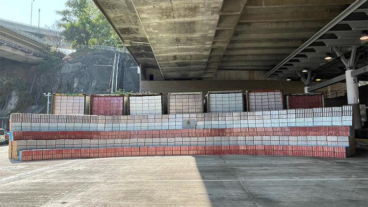 海關過去兩周共偵破49宗私煙案件 市值約兩億元