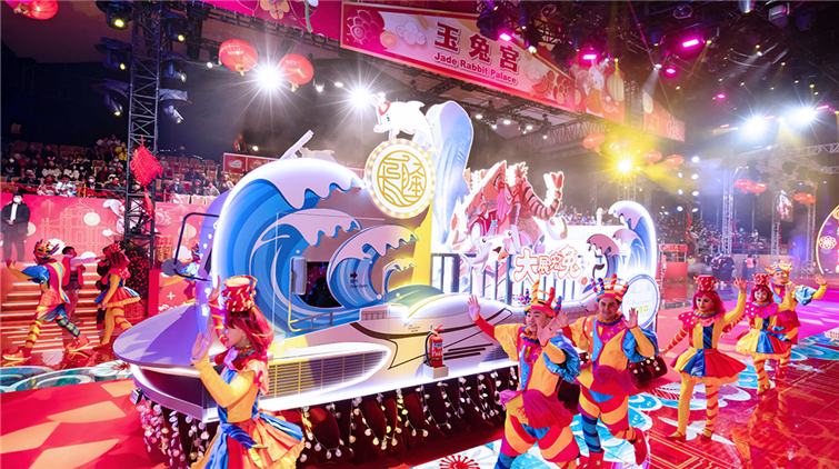 珠海長隆花車為澳門新春賀歲花車匯演添精彩