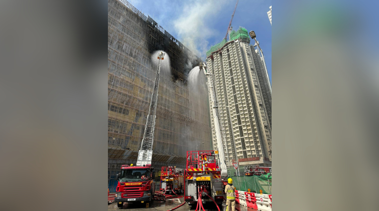 新蒲崗三級火警 | 現場為電子零件倉庫 一度發生爆炸回燃
