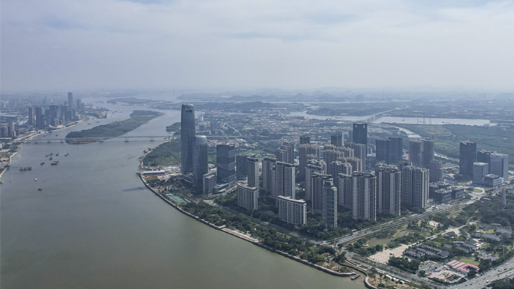 廣東全省高質量發展大會圍繞五個主題展開分組討論