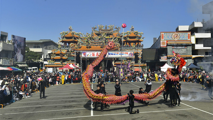 圖集｜台灣苗栗9支龍隊循古禮點睛 揭開客家鬧元宵序幕