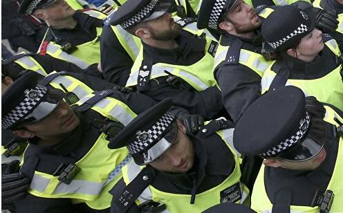 特稿：英國修法擴大警權限制示威驚醒移英港人