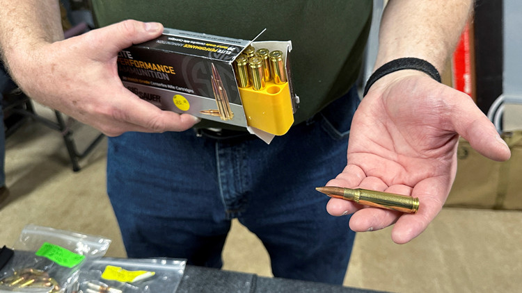 美國上訴法院推翻一項禁止家庭暴力罪犯擁有槍支的法律