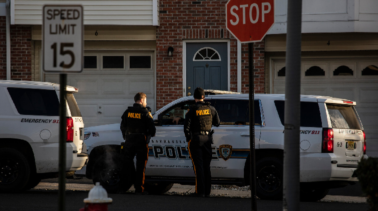 美國孟菲斯發生兩起槍擊案致1死10傷 槍手仍在逃