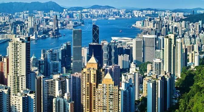 【商報圖說】香港儲備縮水 各地債台高築