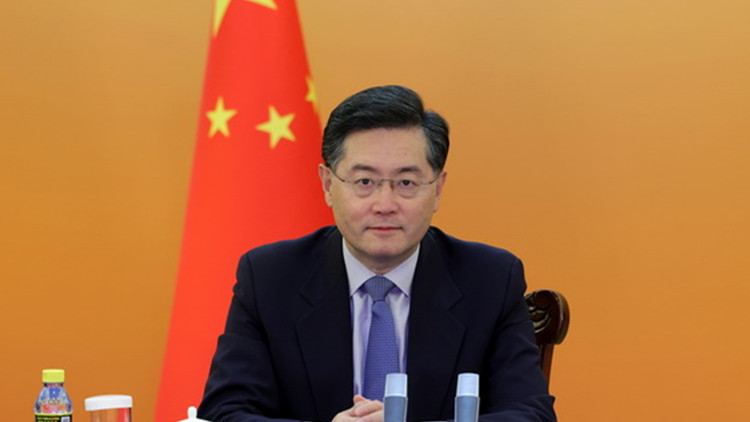 秦剛同印尼外長蕾特諾就東盟戰略自主共同發聲