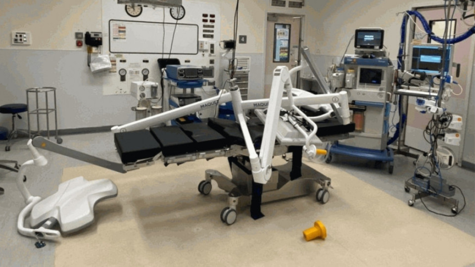 手術燈掉落事故 | 涉事品牌23支存潛在風險 現時已停用