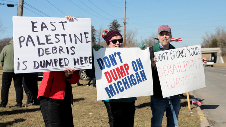 俄亥俄15卡車受污染廢料被轉運 美環境保護署緊急叫停