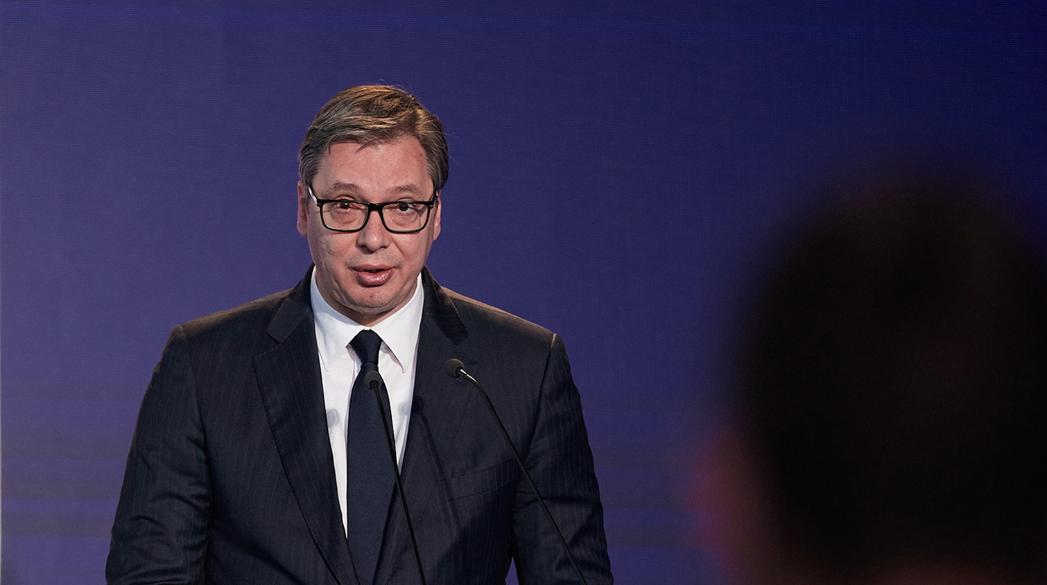 武契奇：西方官員承認捲入烏克蘭危機