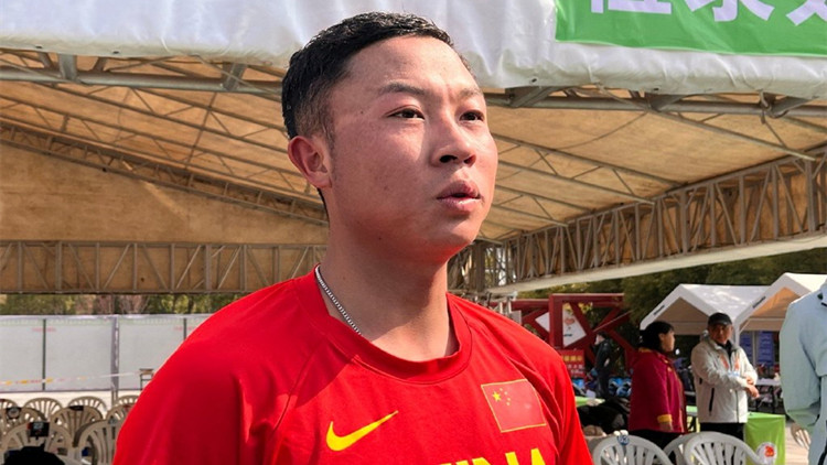 賀相紅打破男子35公里競走亞洲紀錄