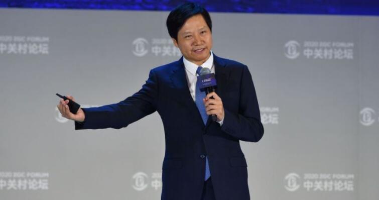 雷軍：一半時間花在造車 去年投入30億人民幣 料明上半年量產