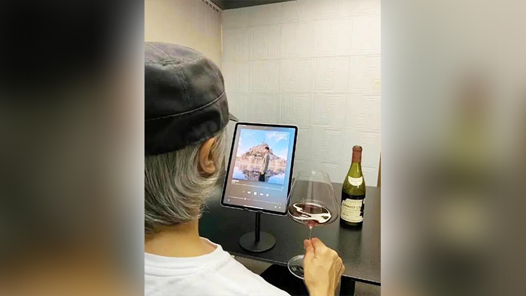 周星馳約周杰倫香港見 網民盼「雙周」同框