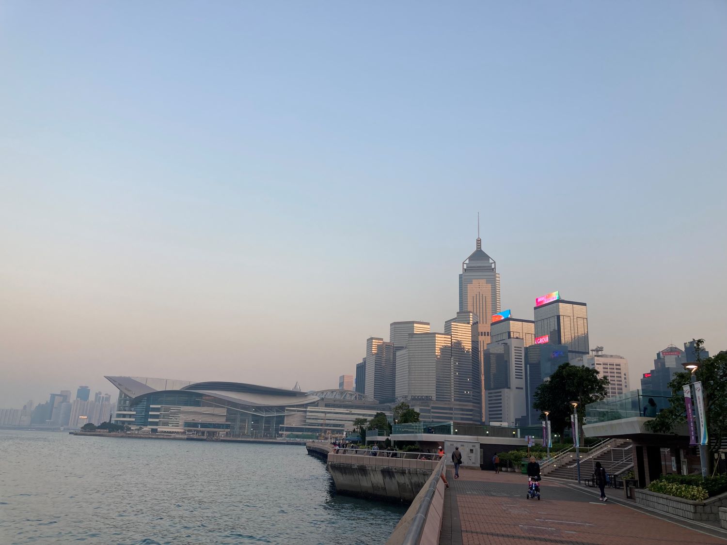 四川社總：熱烈祝賀習近平當選 促進香港人心回歸