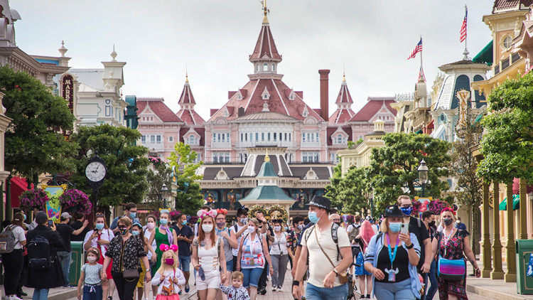 美媒：CEO擬削減預算 迪士尼將至少裁員4000名員工