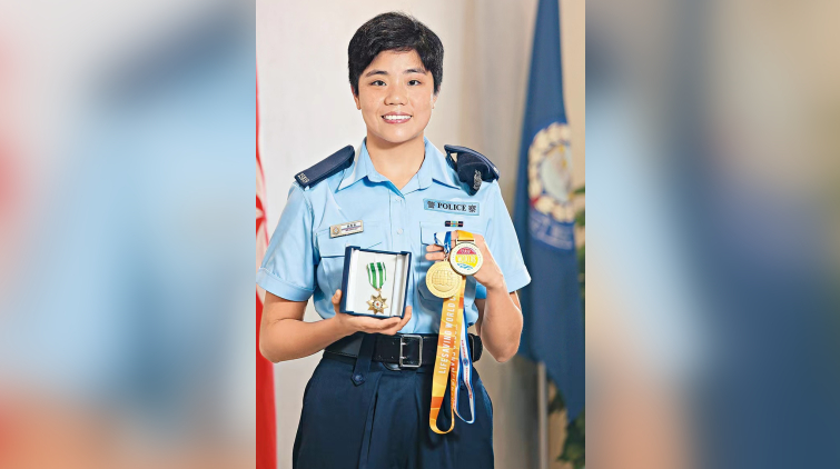 拯溺賽屢獲「世一」 女警執勤勇救墮海市民：團隊合作更重要