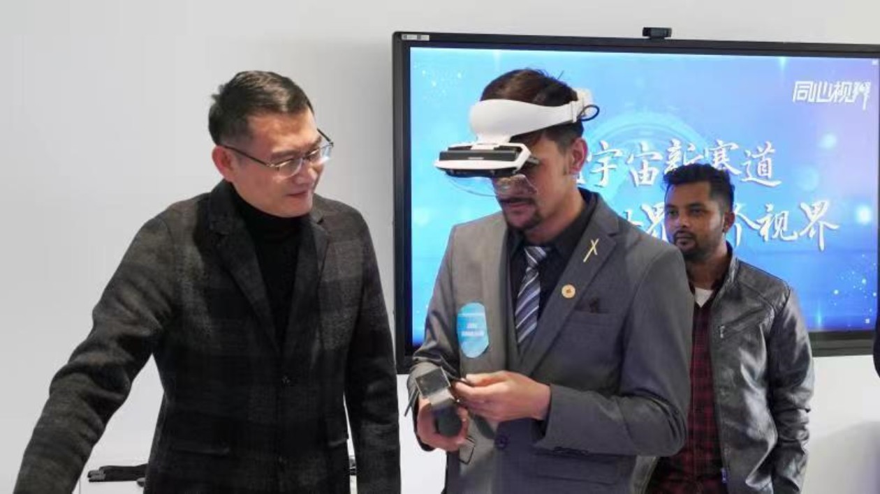 外籍青年利用社交媒體平台傳播濰坊