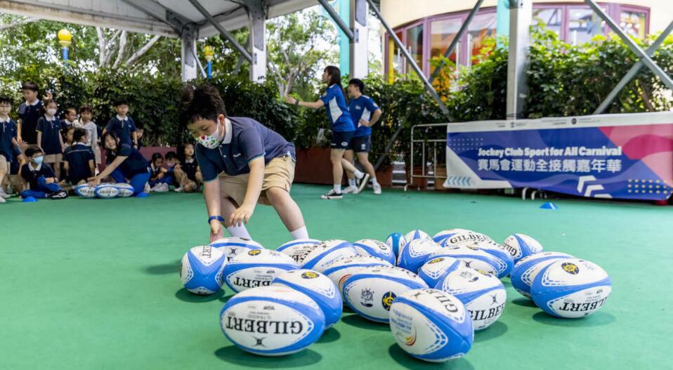 過千人參與賽馬會運動全接觸嘉年華  欖總與海洋公園合作推廣全民運動