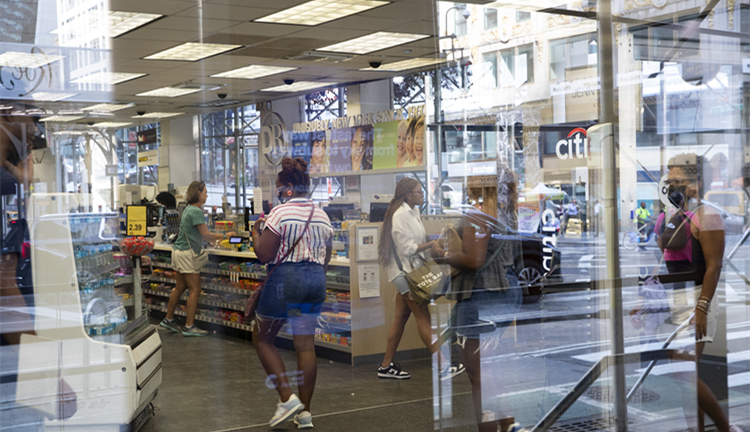 美國移民局：持B1、B2簽證可找工作 上班前須轉換身份