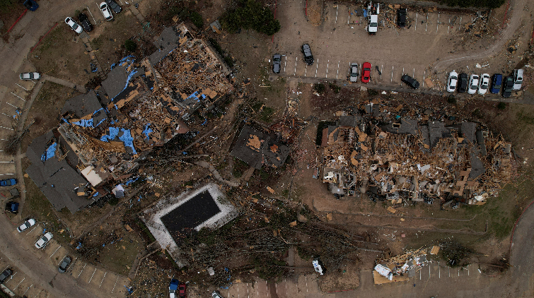 追蹤報道 | 美國龍捲風已致32人死亡 拜登宣布：進入緊急狀態