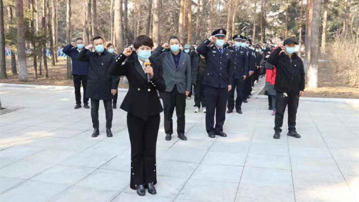 哈市香坊區健康路街道開展清明祭掃活動