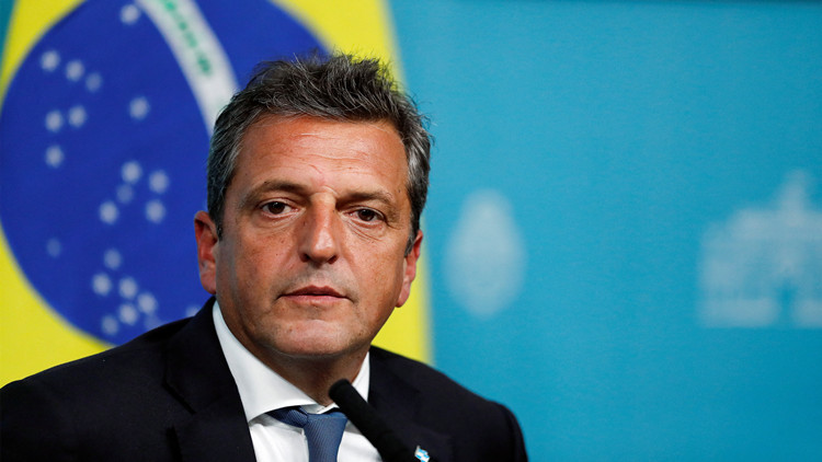 阿根廷與七個主要債權國簽署債務重組協議