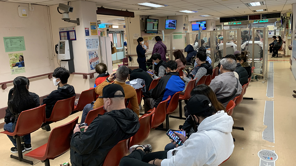 議員關注醫管局管治是否導致人手流失 當局指將嚴肅跟進