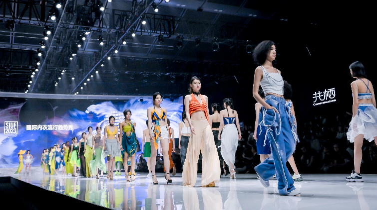 搭建國際化內衣平台 第18屆中國(深圳)國際品牌內衣展開幕