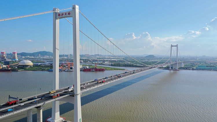 「五一」期間 廣東高速公路日均車流量預計同比增長約23%