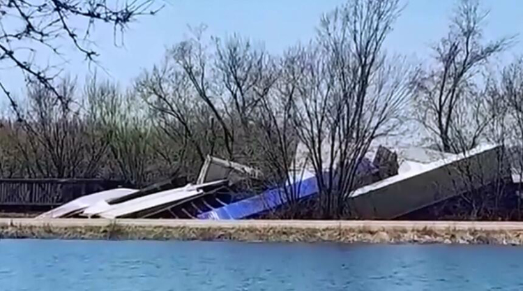 美國威斯康星州火車脫軌事故造成4人受傷