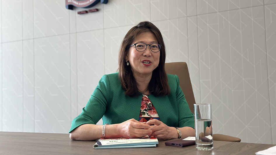 在國際課程框架下培養學生的「中國心、香港根」