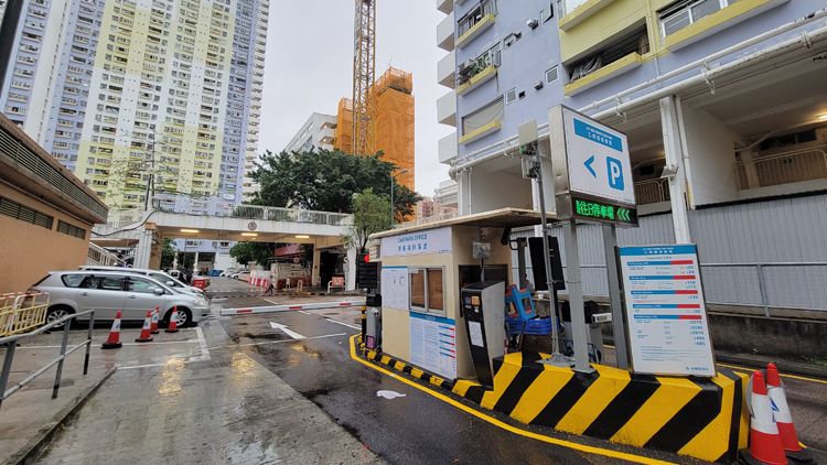 乙明邨保安員與司機爭執後死亡 警暫列誤殺案拘一男子