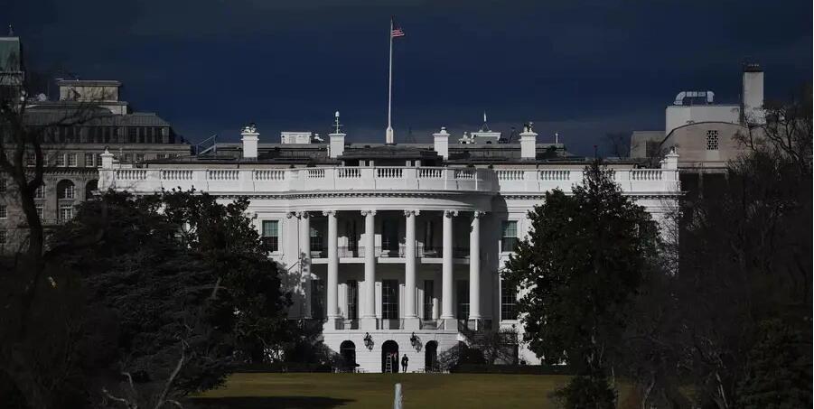 惠譽將美國「AAA」評級列入負面觀察名單