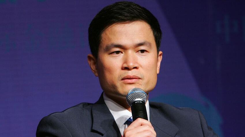 方星海：實施企業境外上市備案制後 鼓勵企業到香港上市