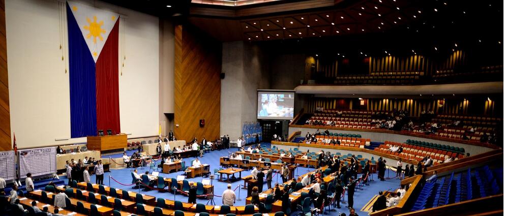 菲官員強烈反對替美國接收阿富汗移民 