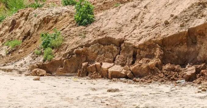 重慶萬州山體滑坡致6人死亡