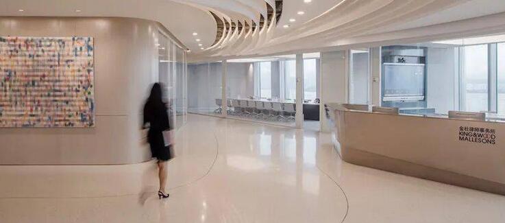 我國現有律师67.7萬多人 律所3.9萬多家 