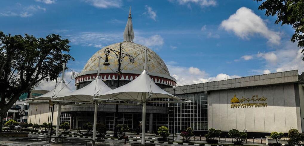 文萊迎接疫情後首批北京直航團體遊客 