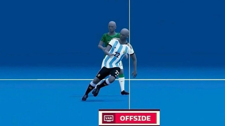 國際足聯批准新越位規則：整體越過時 才判定為越位