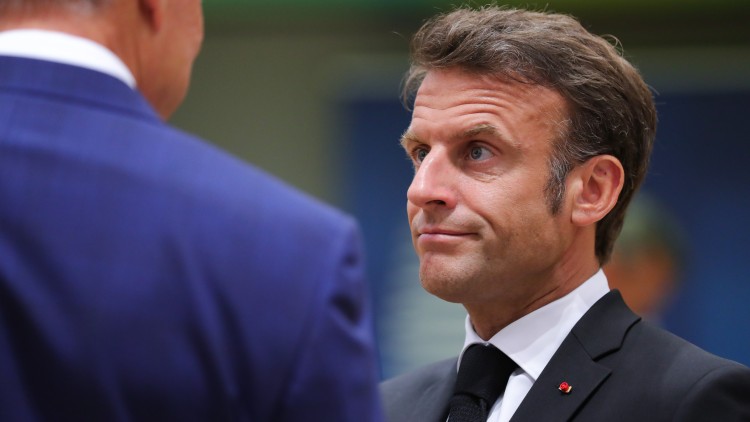 法國總統要求政府盡快制止騷亂恢復國家秩序