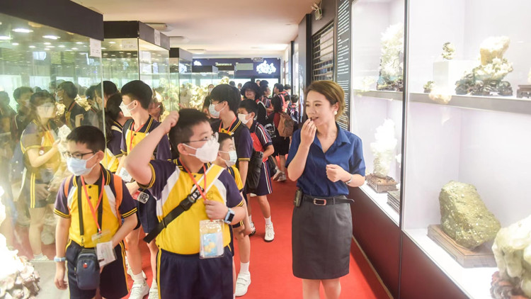 「深港同心向未來 2023 大灣區青少年交流活動」走進深圳橫崗